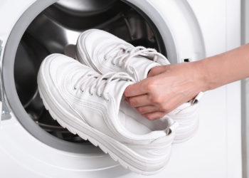 Limpiar zapatillas en la lavadora